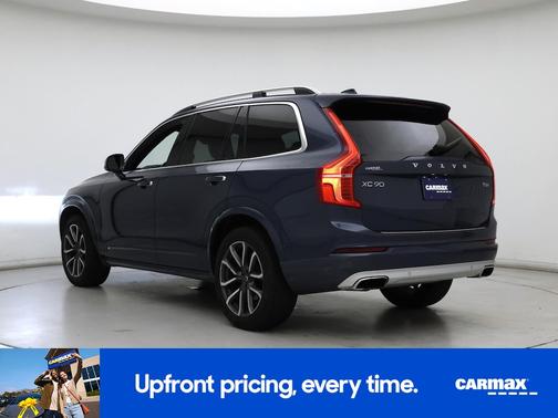 2019 Volvo XC90 T6 Momentum