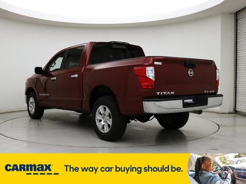 2019 Nissan Titan SV
