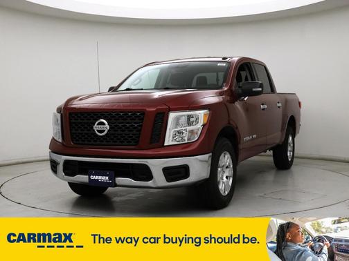 2019 Nissan Titan SV