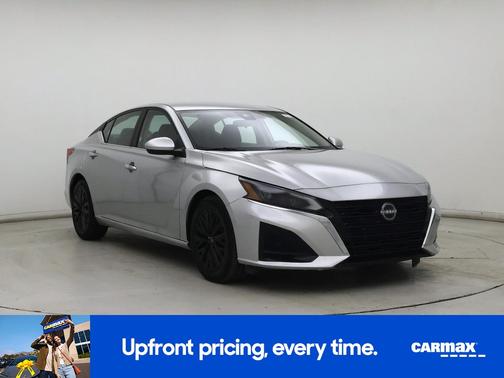2023 Nissan Altima SV