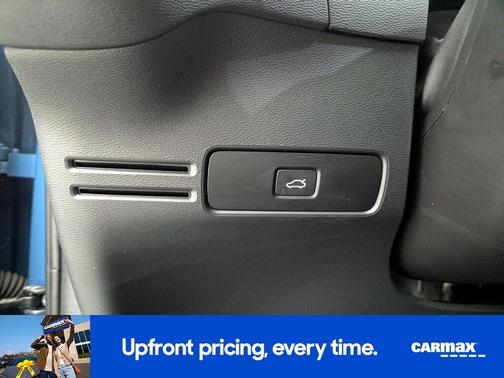 Blue 2023 Volvo XC40 B5 Core