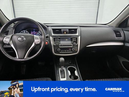 2017 Nissan Altima SV