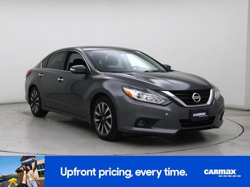 2017 Nissan Altima SV