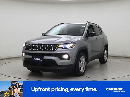 Silver 2022 Jeep Compass Latitude