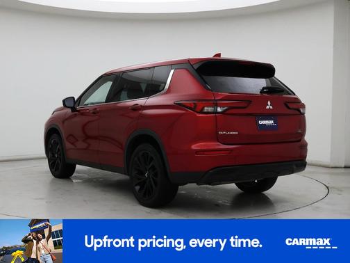 2023 Mitsubishi Outlander SE Black Edition