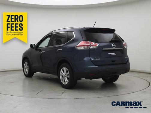 Blue 2014 Nissan Rogue SV
