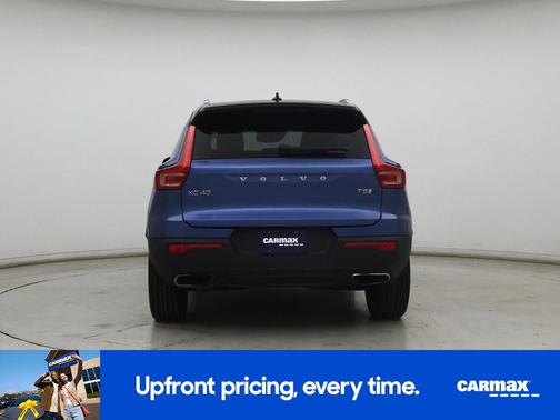 Blue 2020 Volvo XC40 T5 R-Design
