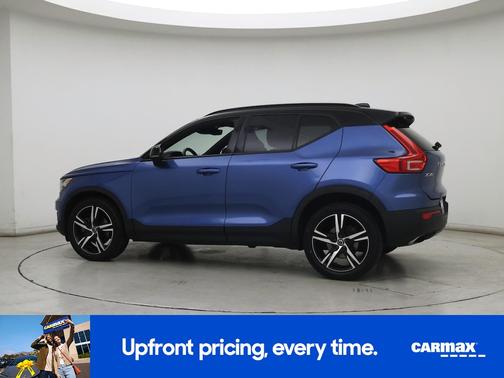 Blue 2020 Volvo XC40 T5 R-Design