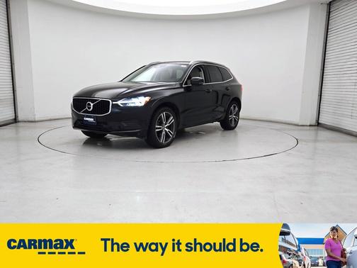 2019 Volvo XC60 T5 Momentum