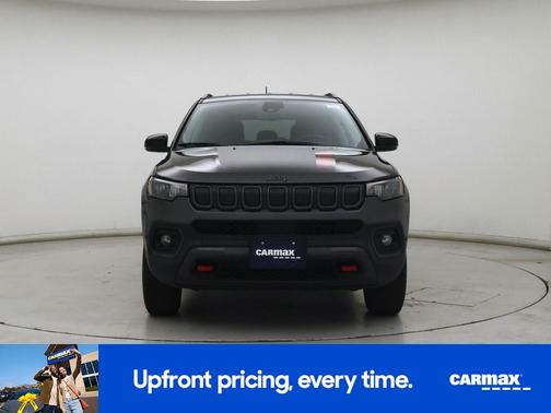 Gray 2022 Jeep Compass Trailhawk