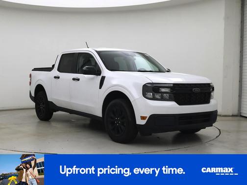 White 2023 Ford Maverick XLT
