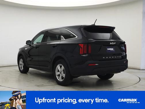 2022 Kia Sorento LX