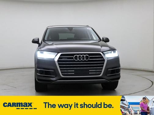2019 Audi Q7 Premium Plus