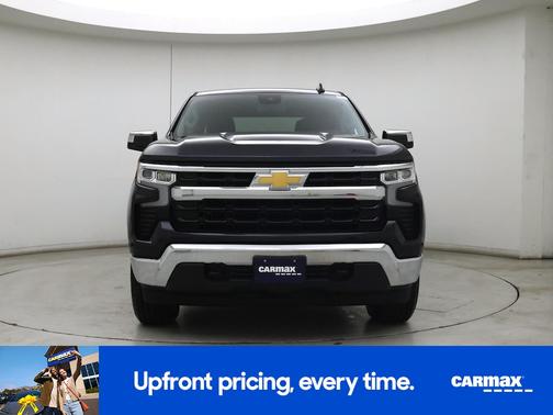 Gray 2022 Chevrolet Silverado 1500 LT