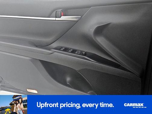 2019 Toyota Camry XLE