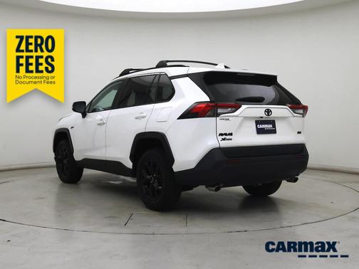 White 2023 Toyota RAV4 XLE
