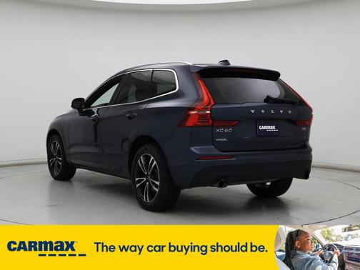 2020 Volvo XC60 T5 Momentum