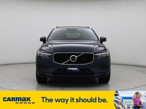 2020 Volvo XC60 T5 Momentum