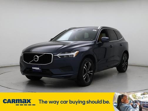 2020 Volvo XC60 T5 Momentum