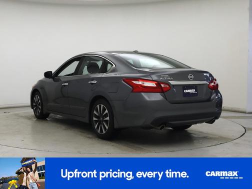 2016 Nissan Altima SV