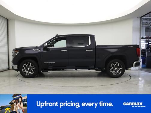 Gray 2022 GMC Sierra 1500 SLT
