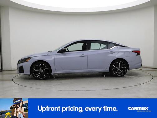 2023 Nissan Altima SR