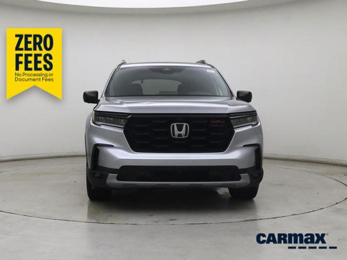 Silver 2023 Honda Pilot Trailsport