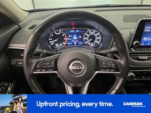 Gray 2023 Nissan Altima SR