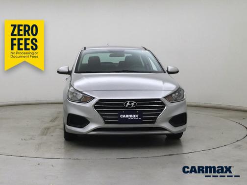 Silver 2021 Hyundai Accent SE
