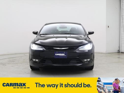 2016 Chrysler 200 S