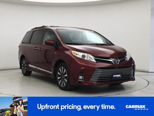 2019 Toyota Sienna XLE