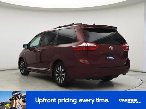 2019 Toyota Sienna XLE