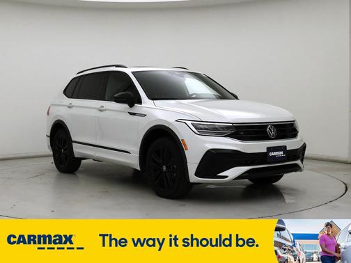 2022 Volkswagen Tiguan SE R-Line Black