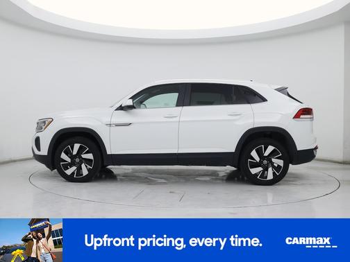 White 2025 Volkswagen Atlas Cross Sport SE w/Tech