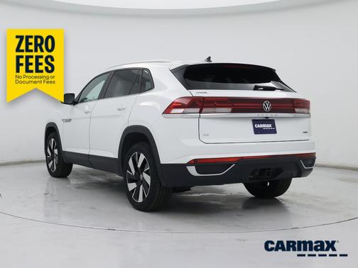 White 2025 Volkswagen Atlas Cross Sport SE w/Tech
