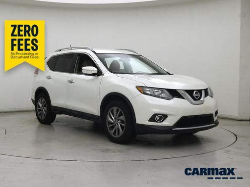 White 2015 Nissan Rogue SL