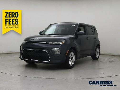 Gray 2022 Kia Soul LX