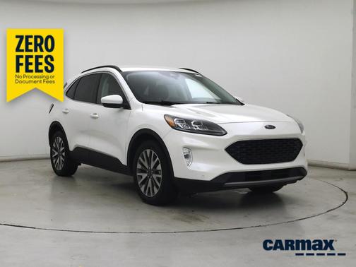 White 2022 Ford Escape Titanium