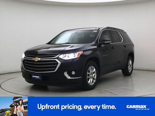 Black 2020 Chevrolet Traverse LT Cloth