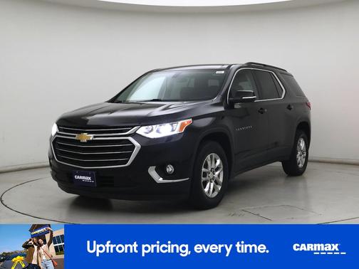 Black 2020 Chevrolet Traverse LT Cloth