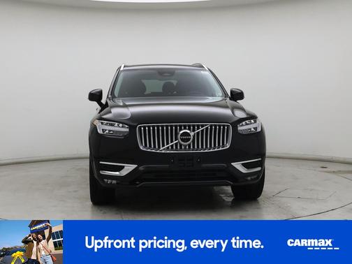2023 Volvo XC90 B5 Plus