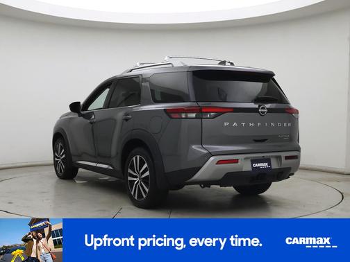 Gray 2023 Nissan Pathfinder Platinum