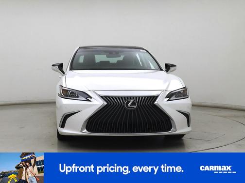 Pearl 2019 Lexus ES 350
