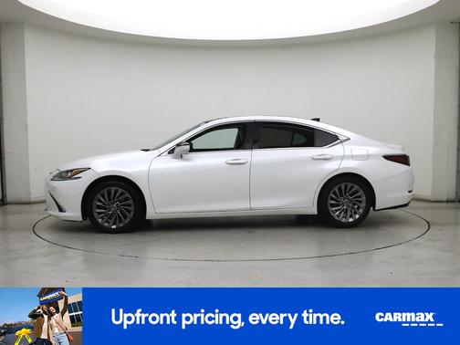 Pearl 2019 Lexus ES 350