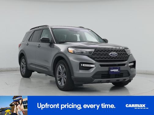 Gray 2022 Ford Explorer XLT