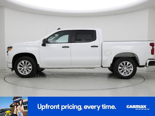 White 2025 Chevrolet Silverado 1500 Custom