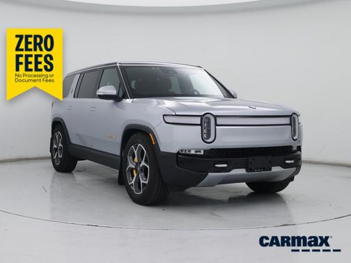 Silver 2023 Rivian R1S Adventure Quad-Motor Large