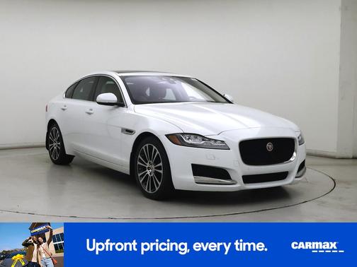 White 2017 Jaguar XF Prestige