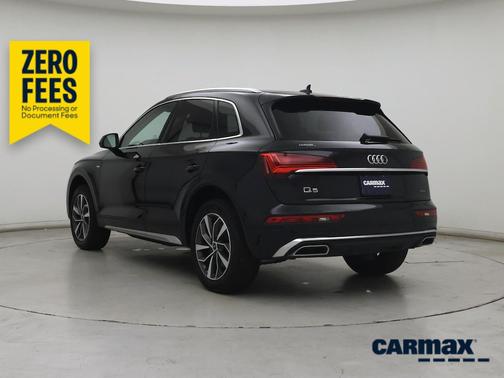 Black 2024 Audi Q5 S-Line Premium Plus