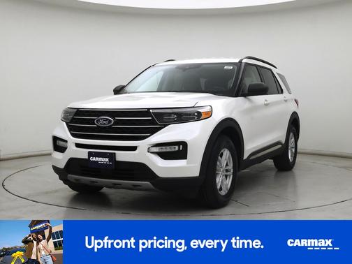 White 2020 Ford Explorer XLT